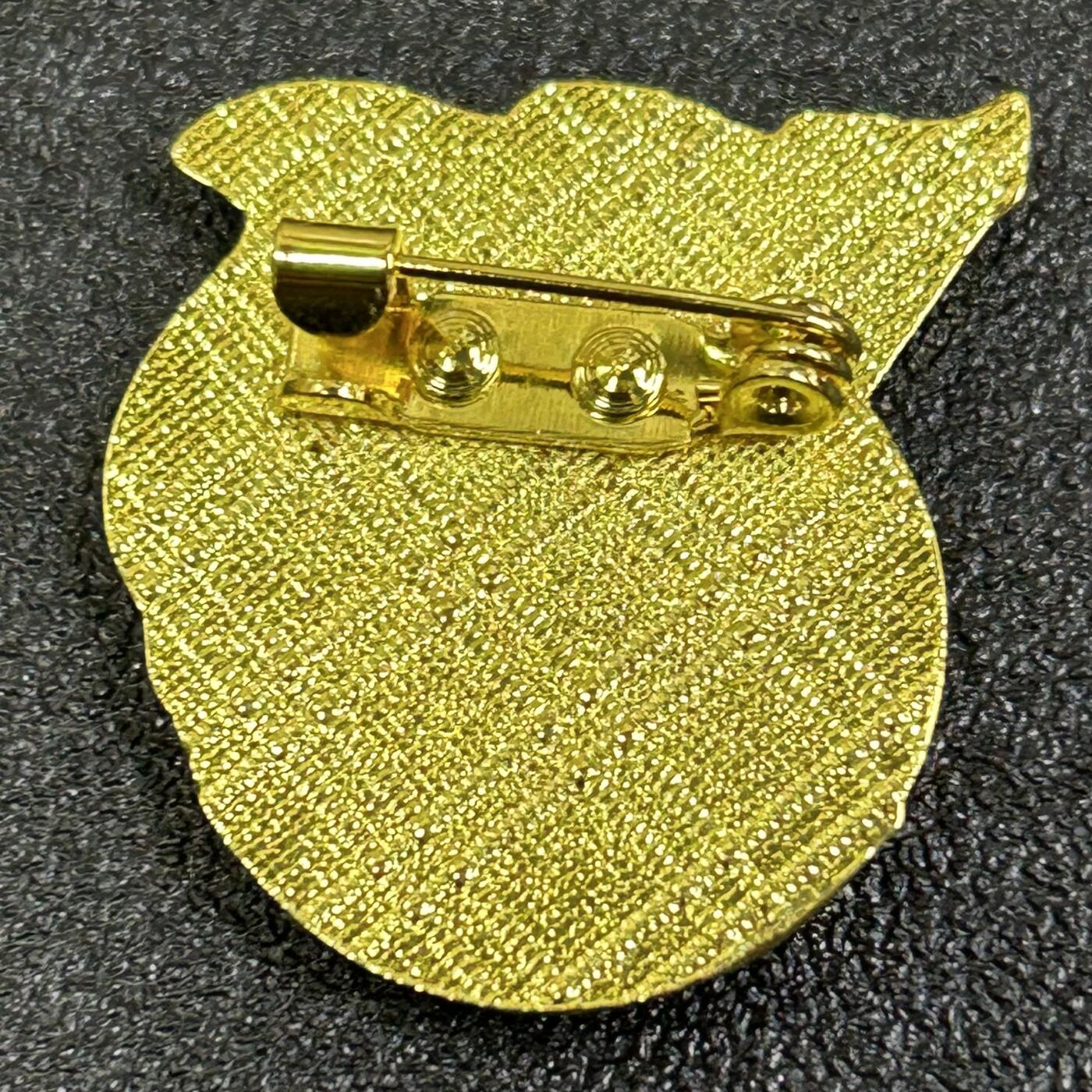 西秦中古拍卖第八十四期  越南共青团证章