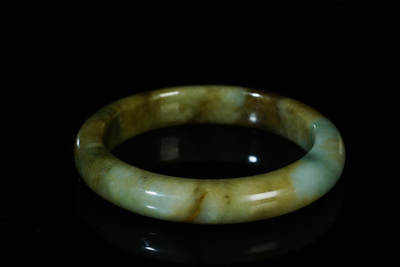 上海都达杂项专场103【全场包邮】  天然湖绿翡翠（A货）手镯 附鉴定证书97-12