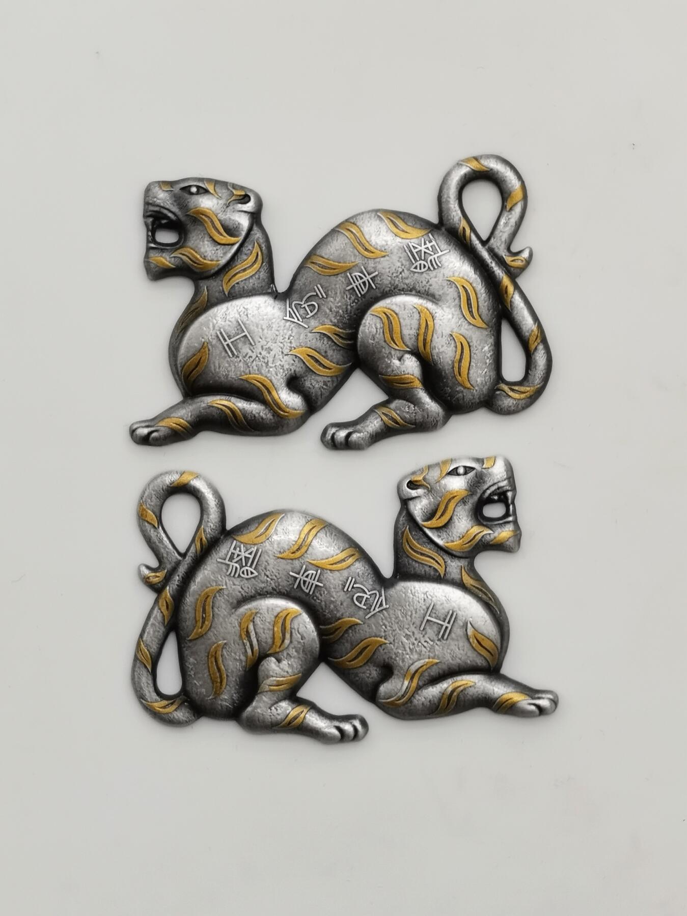 博洋堂世界钱币拍卖第168期（全场包邮） 纽埃2003年1元2枚阴阳和合局部错金仿古异形银币套 中国虎符系列-大印虎符 2X1盎司999银 发行量：199套 盒证全