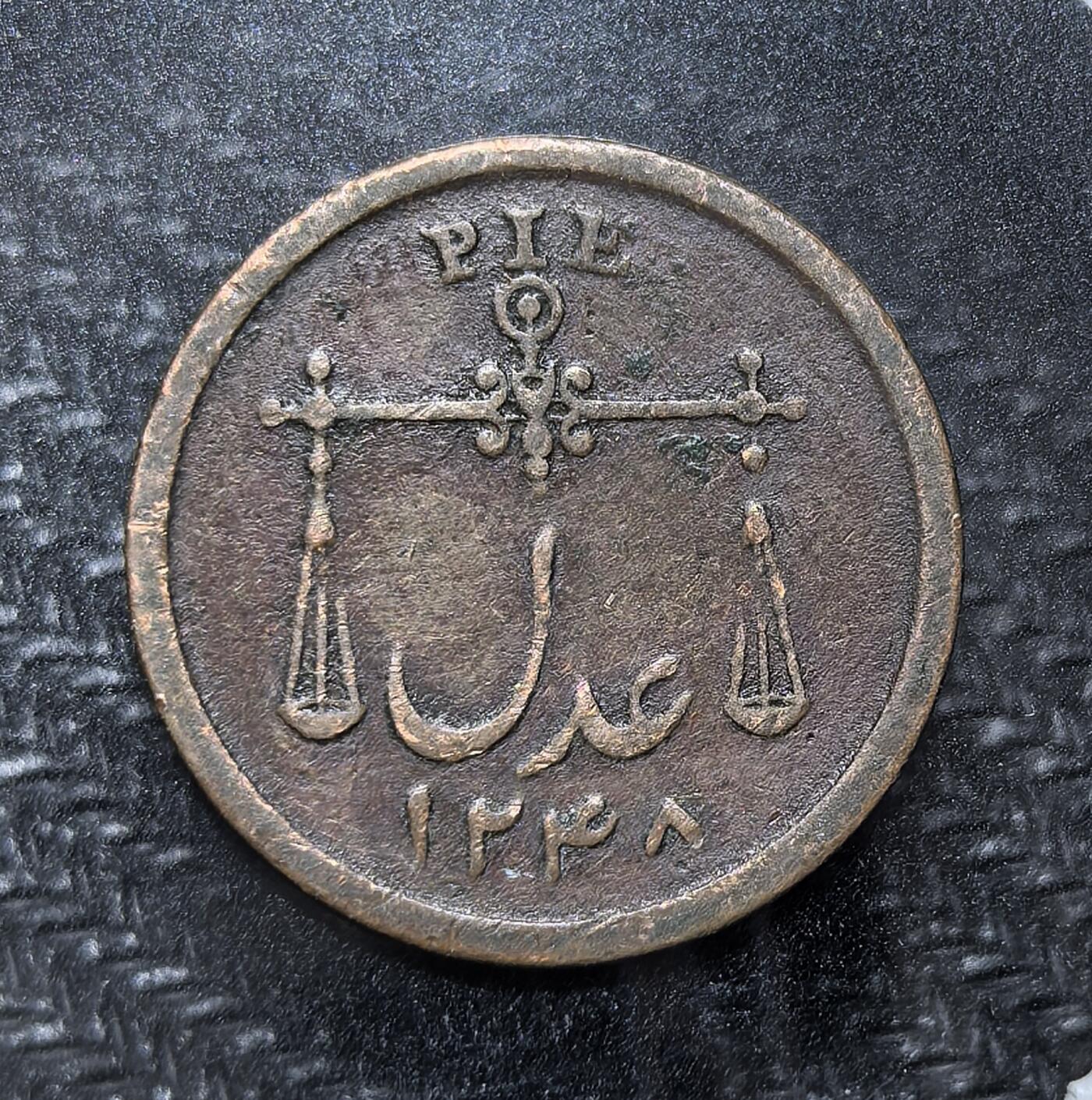 外国优质老铜币纪念币银币专场，周六晚上九点倒数截拍，满百包邮，周日发货,可寄存半年，喜欢朋友微信扫描二维码可直接参拍