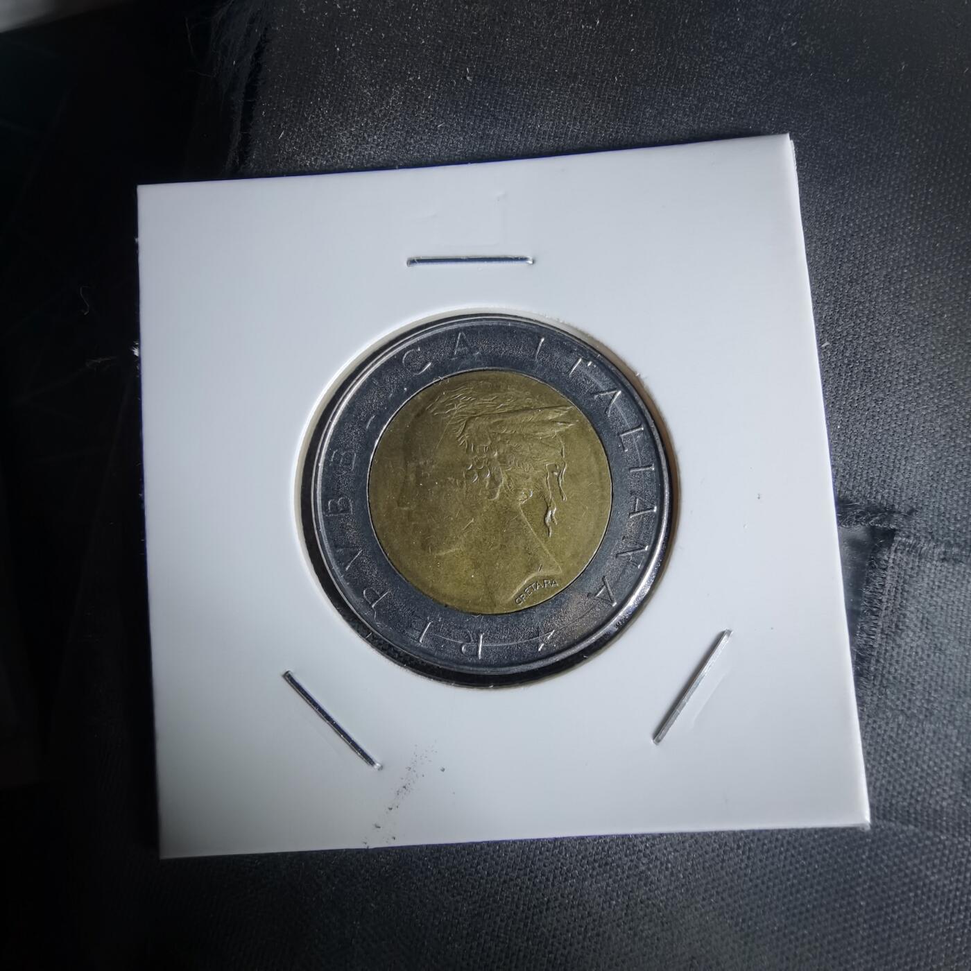 沼泽如烟--第1058场 意大利1982年500里拉