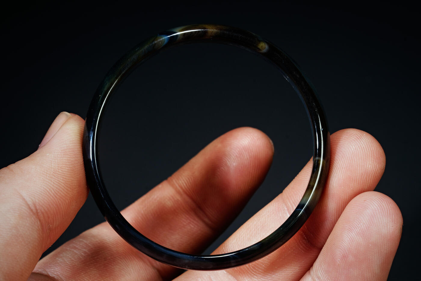 上海都达杂项专场八十一【全场包邮】  天然黑玛瑙手镯 附鉴定证书97-16