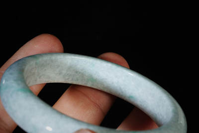 上海都达杂项专场102【全场包邮】  天然冰糯种翡翠（A货）手镯 附鉴定证书97-5