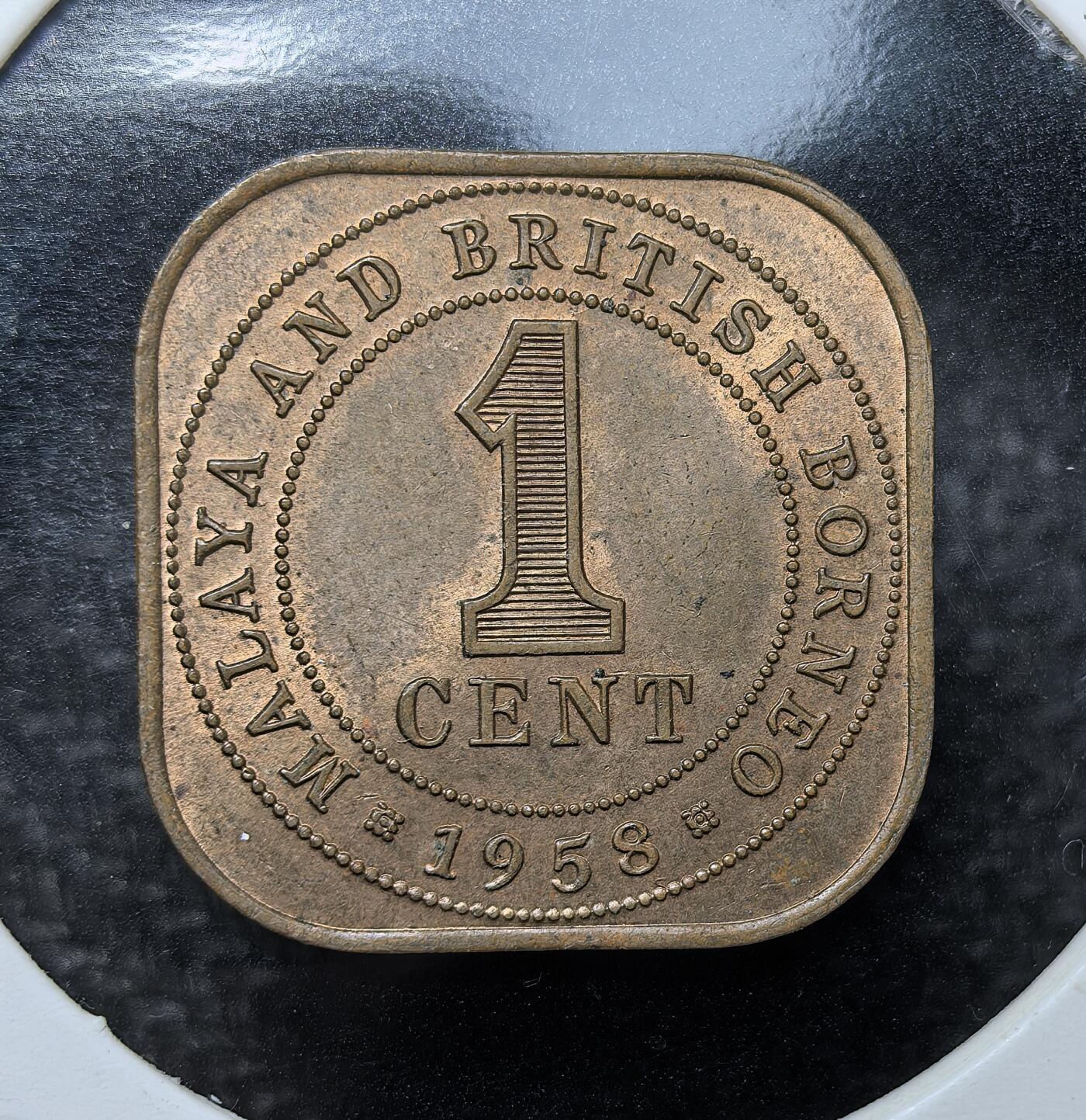 外国优质老铜币纪念币银币专场，周六晚上九点倒数截拍，满百包邮，周日发货,可寄存半年，喜欢朋友微信扫描二维码可直接参拍