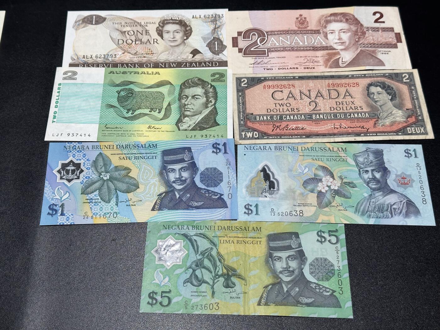 《外钞收藏家》第六百二十七期（精选场）（长期征集拍品、欢迎藏友们联系合作）