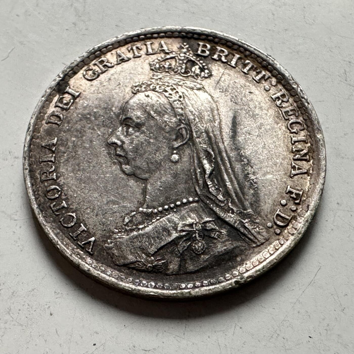 🌹外币初藏🌹🐯2026年第43场   每周二四六晚8️⃣点  世界硬币 英国 1887年 维多利亚 3便士银币 1.41克-16毫米-92.5%银