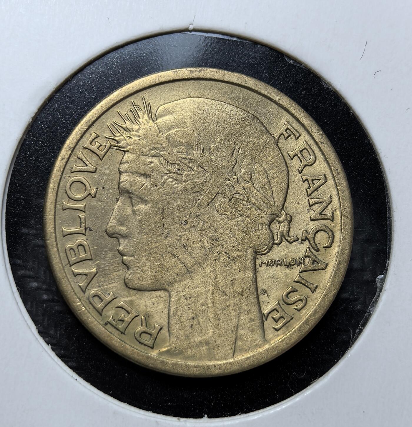 外国优质老铜币纪念币银币专场，周六晚上九点倒数截拍，满百包邮，节前出差在外，5月3日统一发货,可寄存半年，喜欢朋友微信扫描二维码可直接参拍