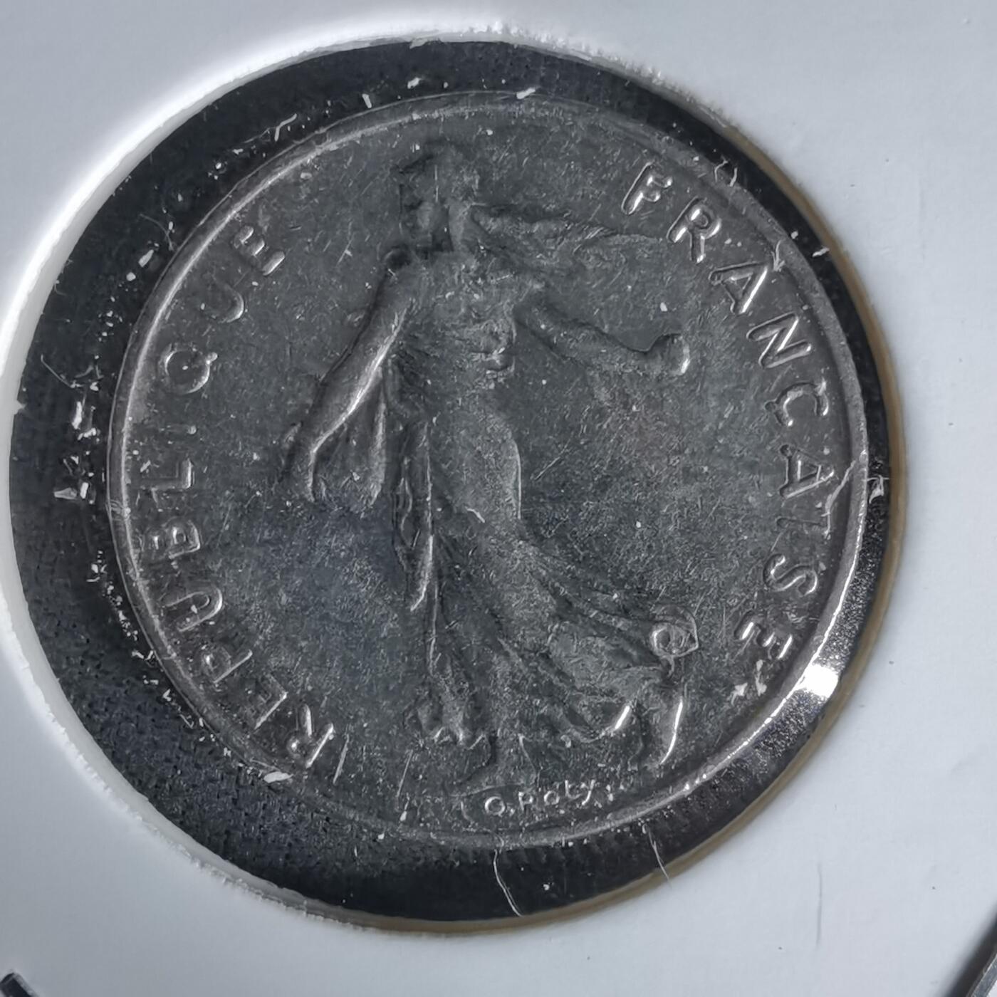 沼泽如烟--第1058场 法国1983年半法郎