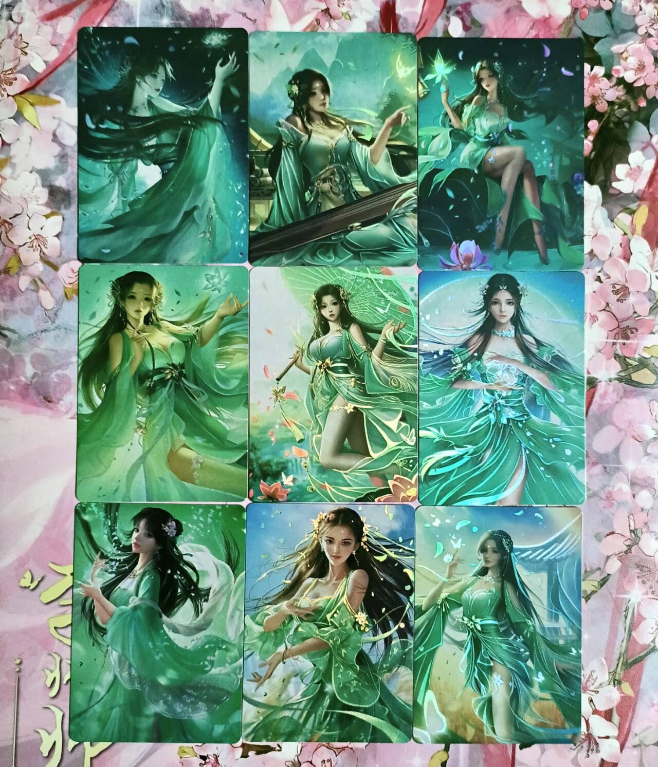 龙虎卡牌-八三场（满200元包邮，无佣金，每周六结拍，欢迎送拍） 折光彩闪9张 诛仙 碧瑶 一套（坚版 背面九拼大图）