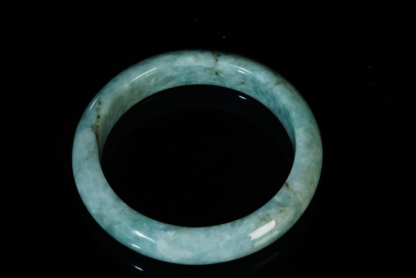 上海都达杂项专场八十一【全场包邮】  天然 冰绿种翡翠（A货）手镯 附鉴定证书97-8