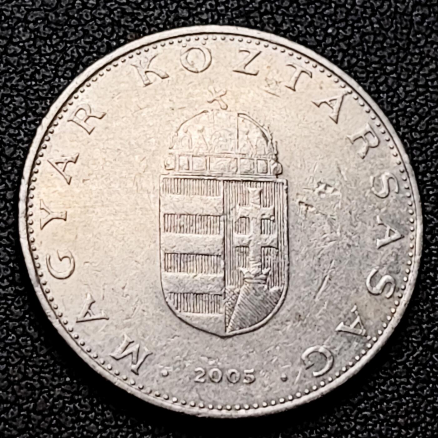 泉币菌-第226场-拍品多 请提前出价 匈牙利10福林25mm 欧洲币