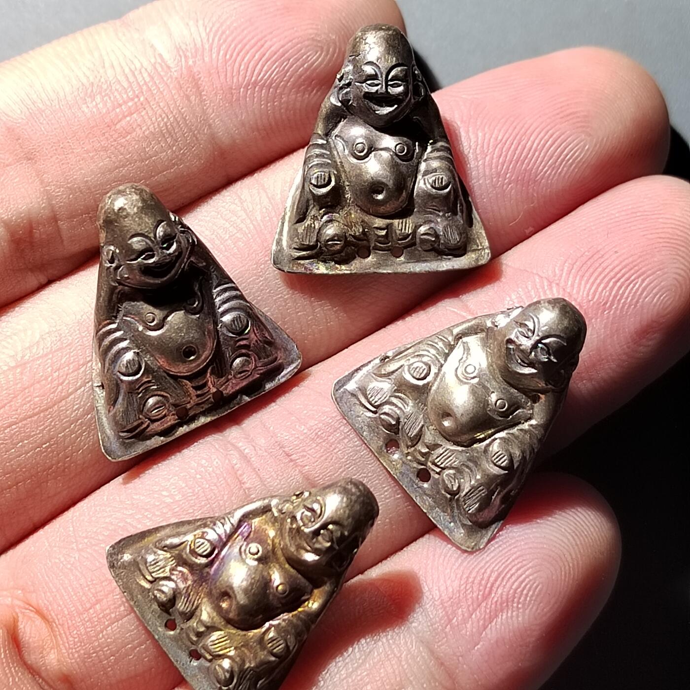 PCAI钱币  16-809  民清老银饰专场  各式纪念章小专场