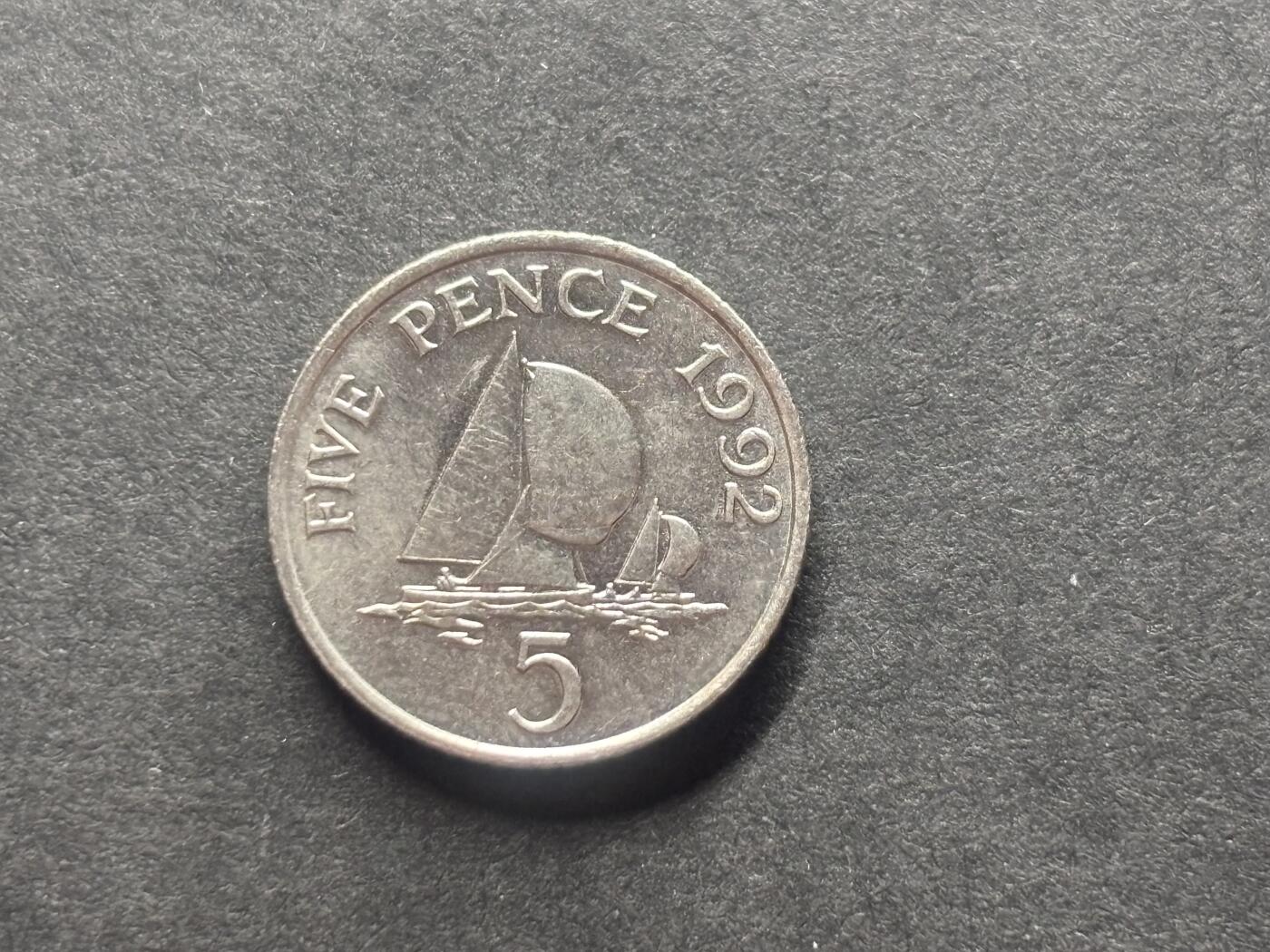 邮泉阁外国硬币限时拍卖第四十六场 （硬币在国外，请付邮费6元） 根西岛