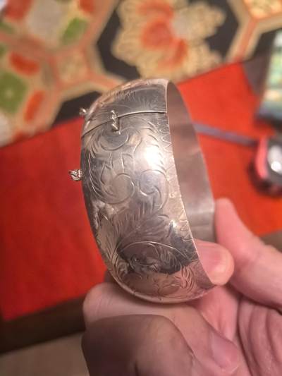 欧洲银章、铜章，大优惠起拍价都是银价计算 欧洲纯银手镯40克