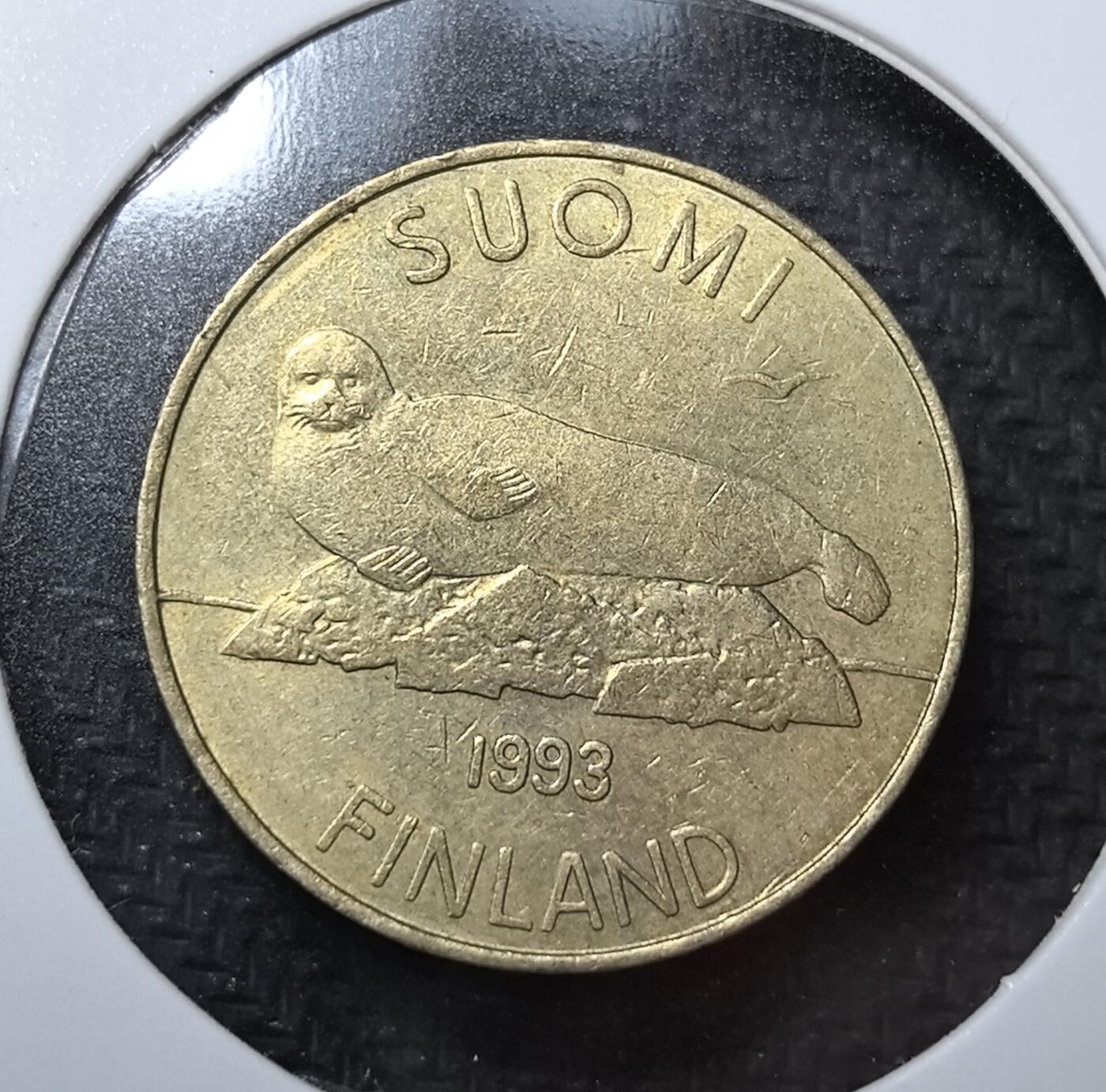 外国优质老铜币纪念币银币专场，周六晚上九点倒数截拍，满百包邮，周日发货,可寄存半年，喜欢朋友微信扫描二维码可直接参拍