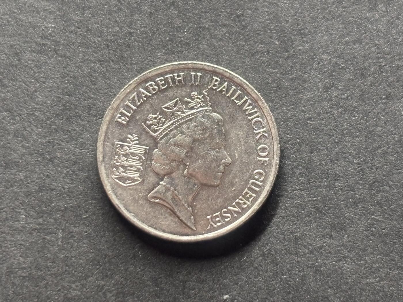 邮泉阁外国硬币限时拍卖第四十六场 （硬币在国外，请付邮费6元） 根西岛