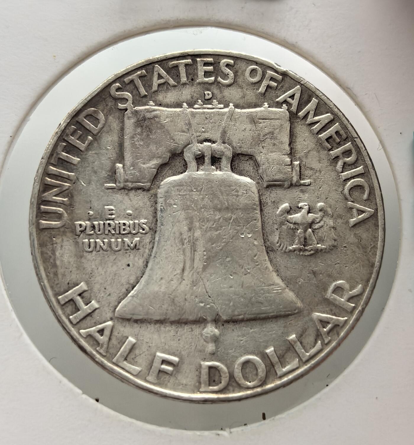 外国优质老铜币纪念币银币专场，周六晚上九点倒数截拍，满百包邮，周日发货,可寄存半年，喜欢朋友微信扫描二维码可直接参拍