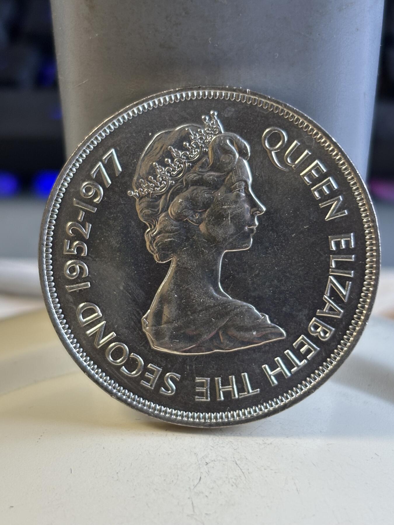 第197期拍卖 泽西1977年伊丽莎白女王登基25周年纪念币