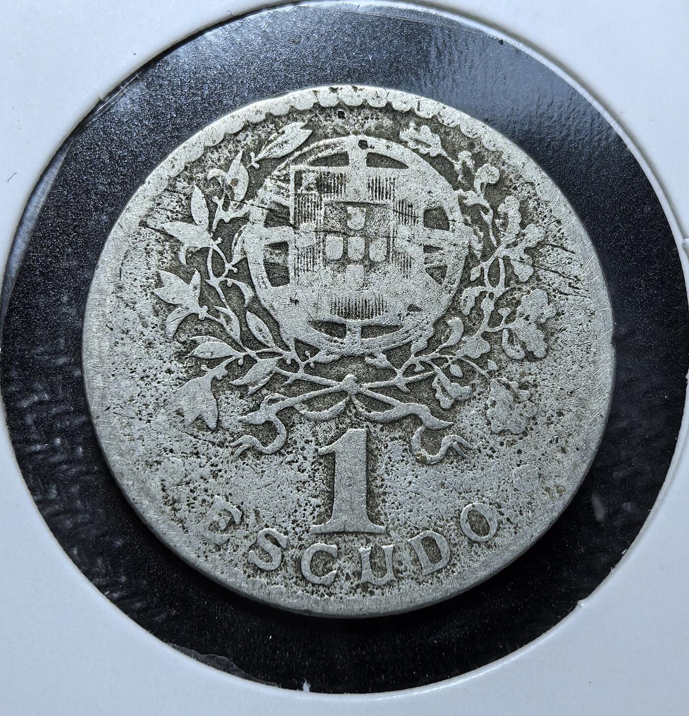 外国优质老铜币纪念币银币专场，周六晚上九点倒数截拍，满百包邮，节前出差在外，5月3日统一发货,可寄存半年，喜欢朋友微信扫描二维码可直接参拍