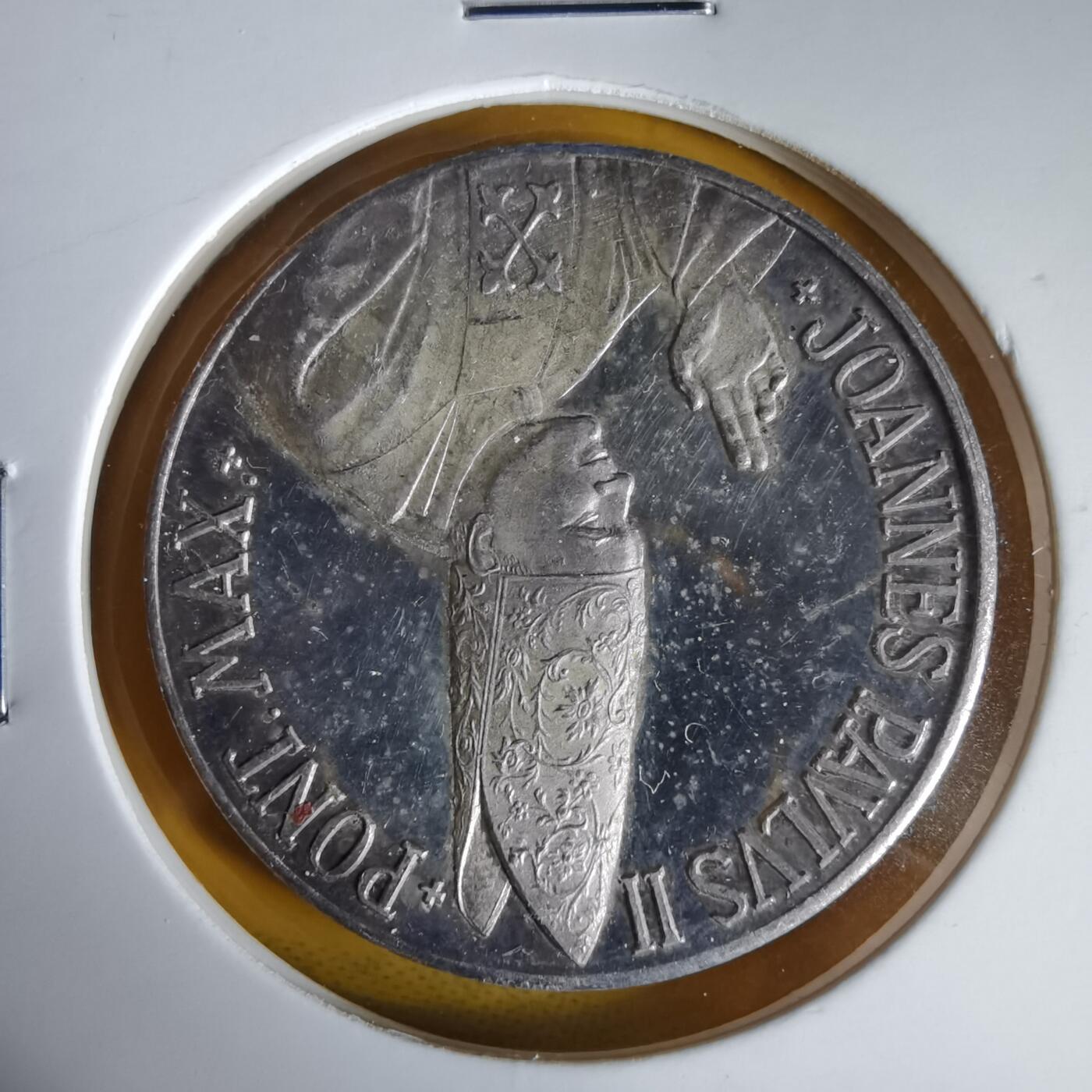 沼泽如烟--第1059场 梵蒂冈纪念章