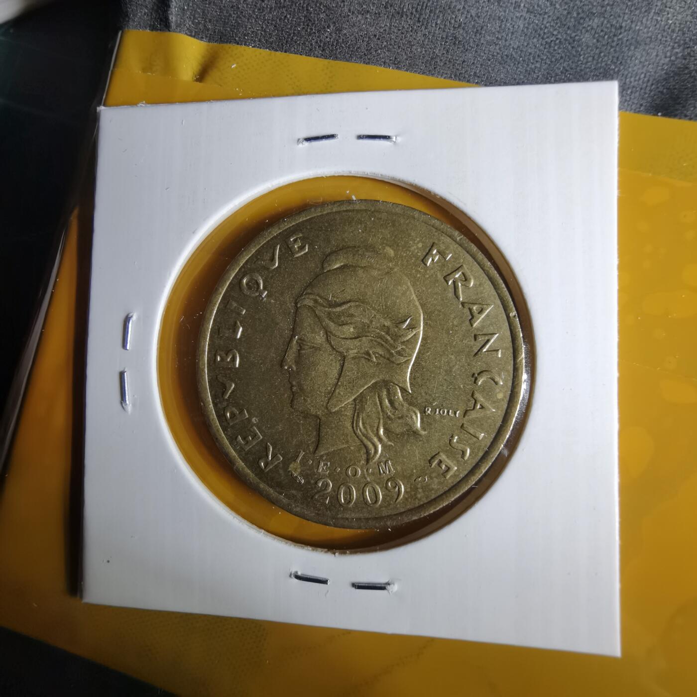 沼泽如烟--第1057场 法属波利尼西亚2009年100法郎