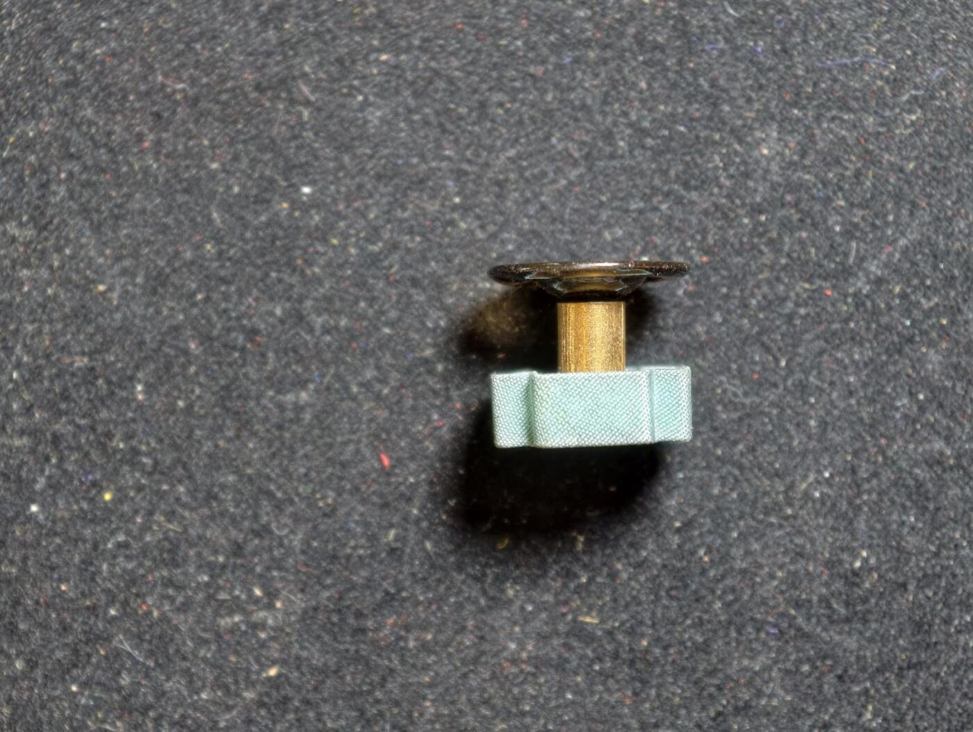 凯旋世界勋赏（第23期）（欢迎送拍）（对拍品有疑问请询问客服，不接受到手刀，出价默认拍品品相。请认真阅读拍卖规则！出价默认已认可！）（收到货请录制开箱视频，无视频概不处理问题。） 赤十字略