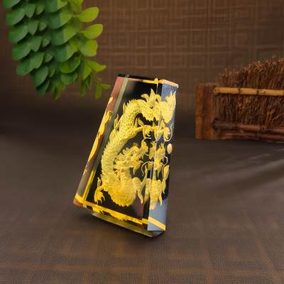 碧月说宝.君子怀瑾·当代和田玉清风专场(九) 蓝珀阴雕-龙