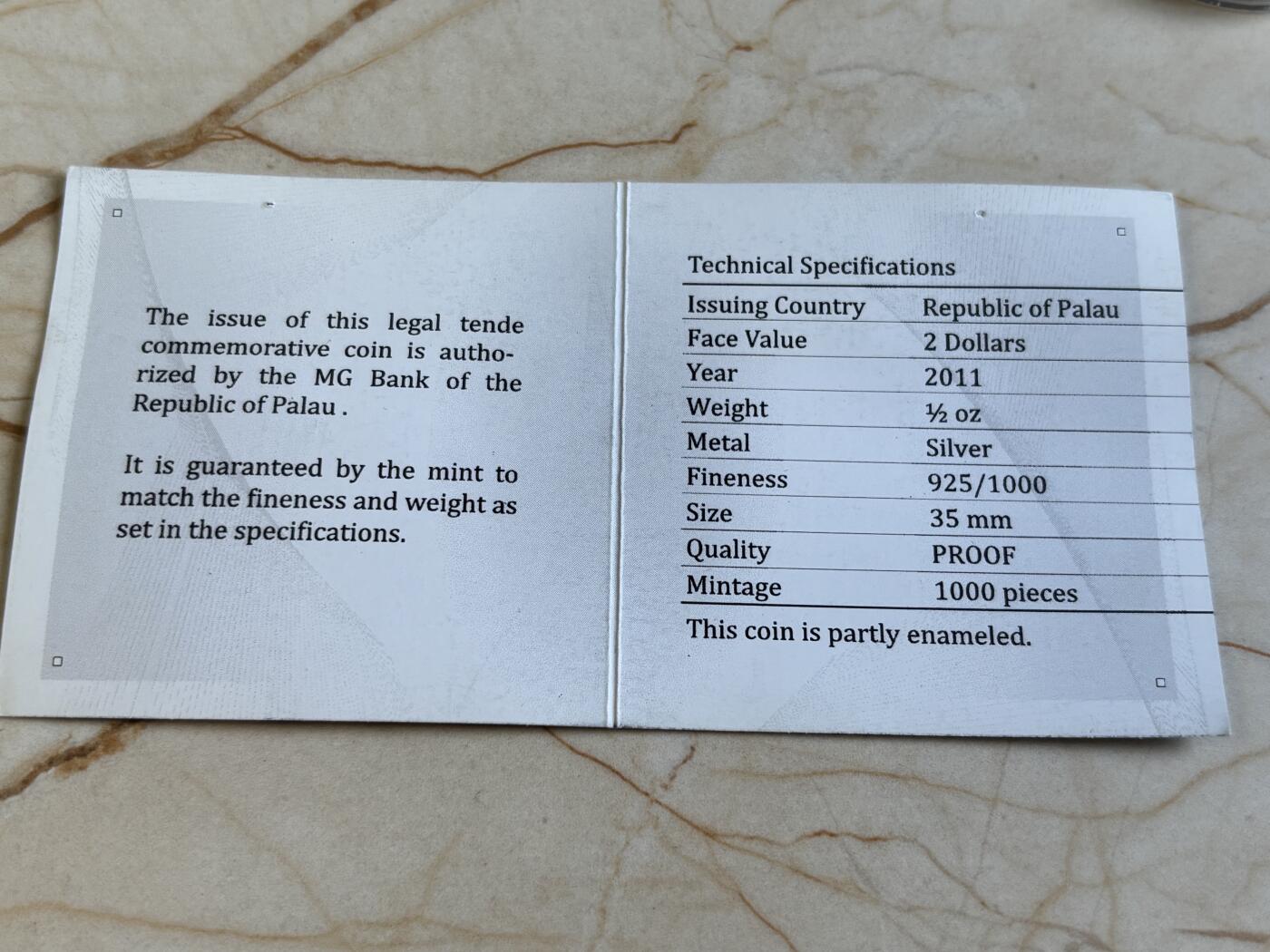 第197期拍卖 帕劳2011年故事系列亚当和夏娃半盎司精制纪念银币带证书，925银，15.5克，发行1000枚