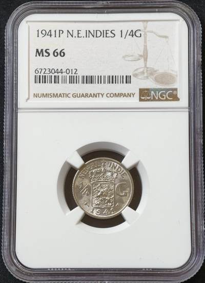 甄臻铺-世界币章拍卖（第60期），甄品场拍品征集中，送拍享返佣金等优惠多多 NGC-MS66 1941年荷属东印度1/4盾，顶级高分，卷拆状态