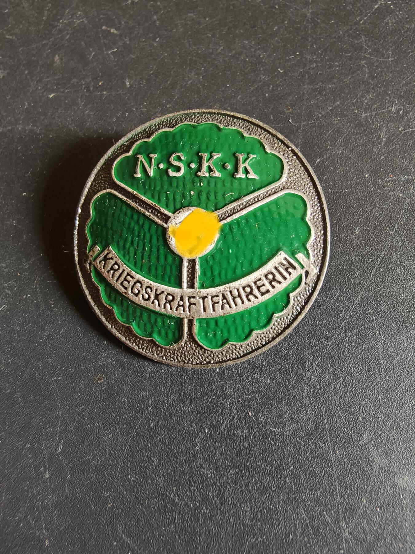 老王徽章第192期 德三NSKK女卡车司机证章