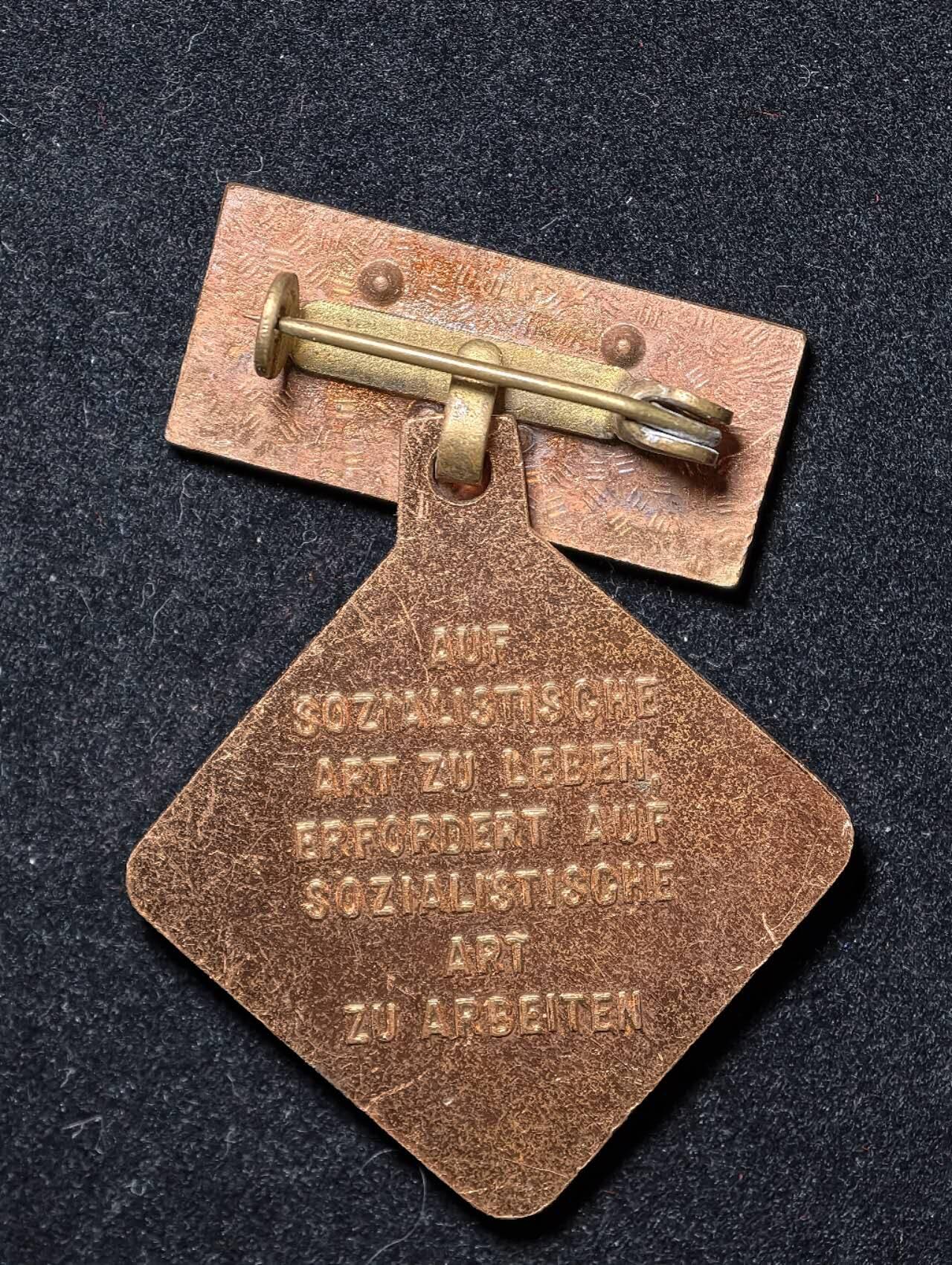 凯旋世界勋赏（第23期）（欢迎送拍）（对拍品有疑问请询问客服，不接受到手刀，出价默认拍品品相。请认真阅读拍卖规则！出价默认已认可！）（收到货请录制开箱视频，无视频概不处理问题。） 。