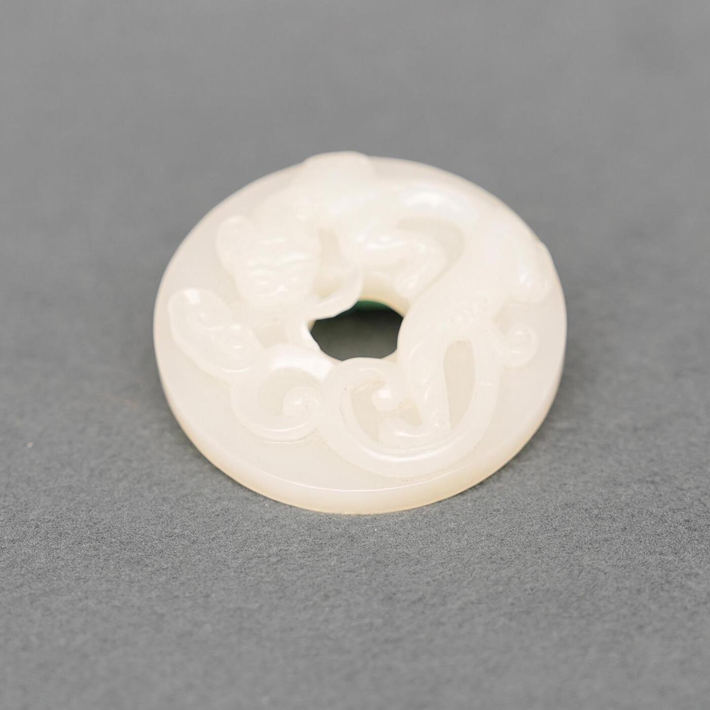 碧月说宝.韫玉流光-南京文物公司明清玉器专场（一） 玉螭龙佩