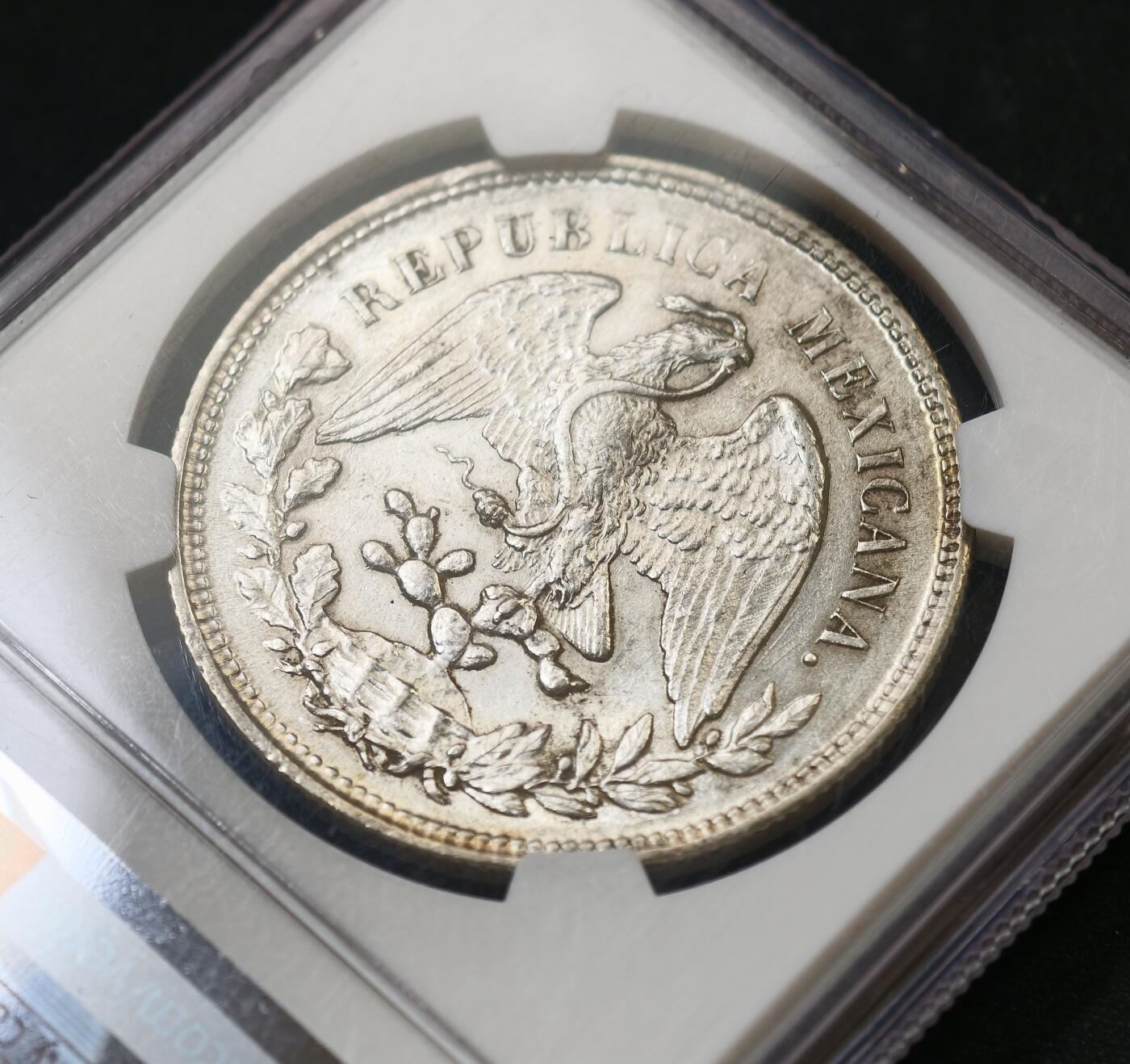 甄臻铺-世界币章拍卖（第60期），甄品场拍品征集中，送拍享返佣金等优惠多多