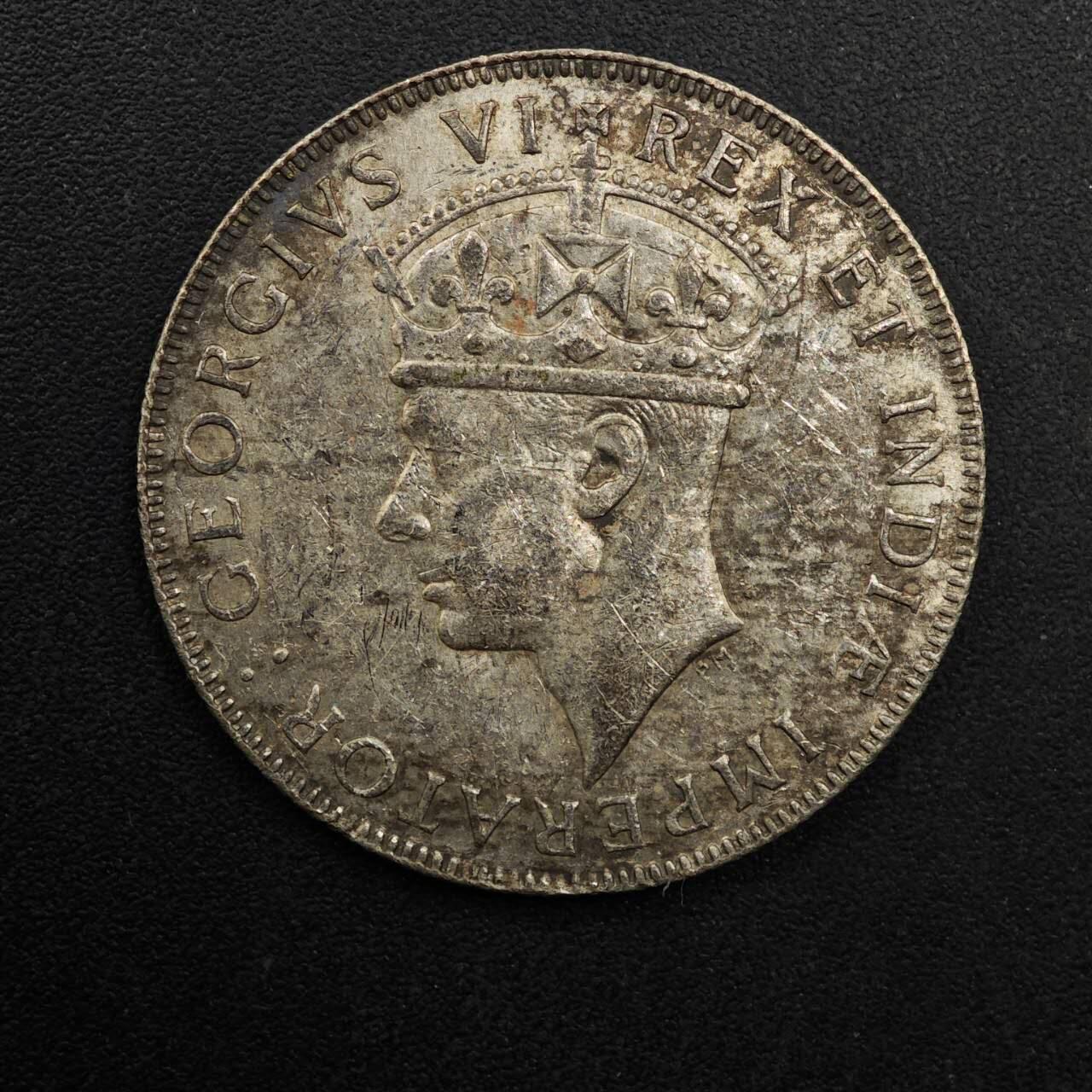 【淘币小摊】实时拍第八百九十二拍   散币场    每周一统一发货 英属东非1941年乔治六世1先令银币