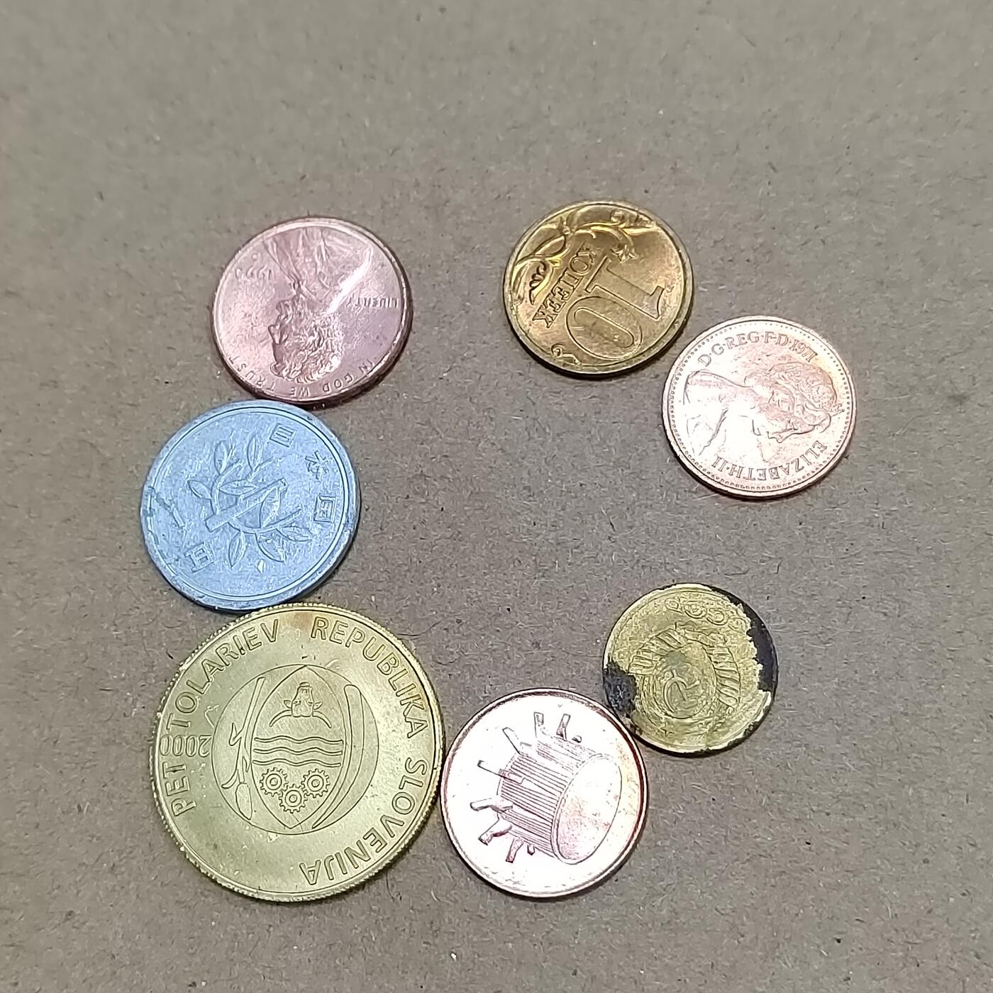 PCAI钱币  17-810  钱币邮票纪念章小专场 外币