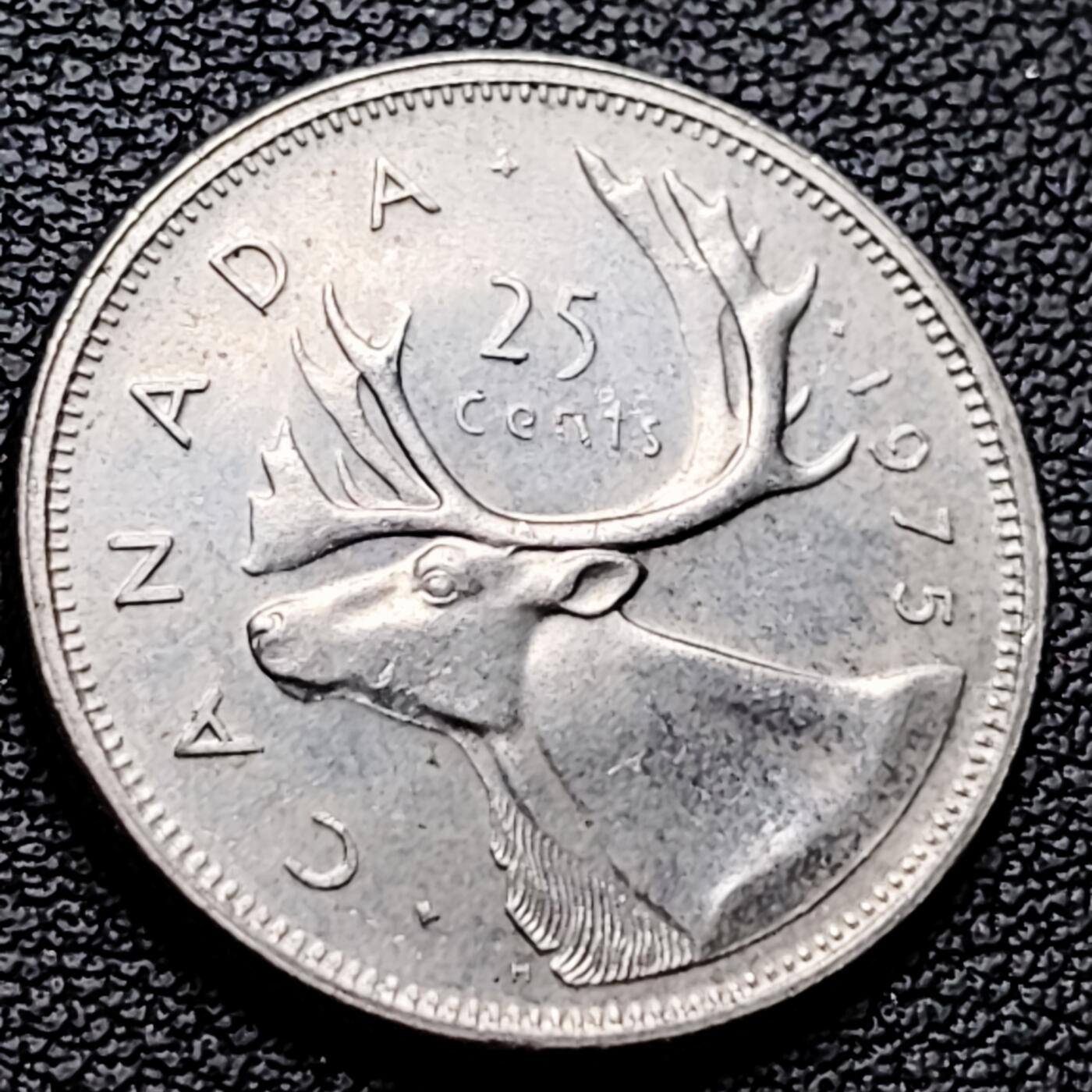 泉币菌-第227场-拍品多 请提前出价 高币值 加拿大1975年1/4加拿大元 伊丽莎白二世 驯鹿 24mm 