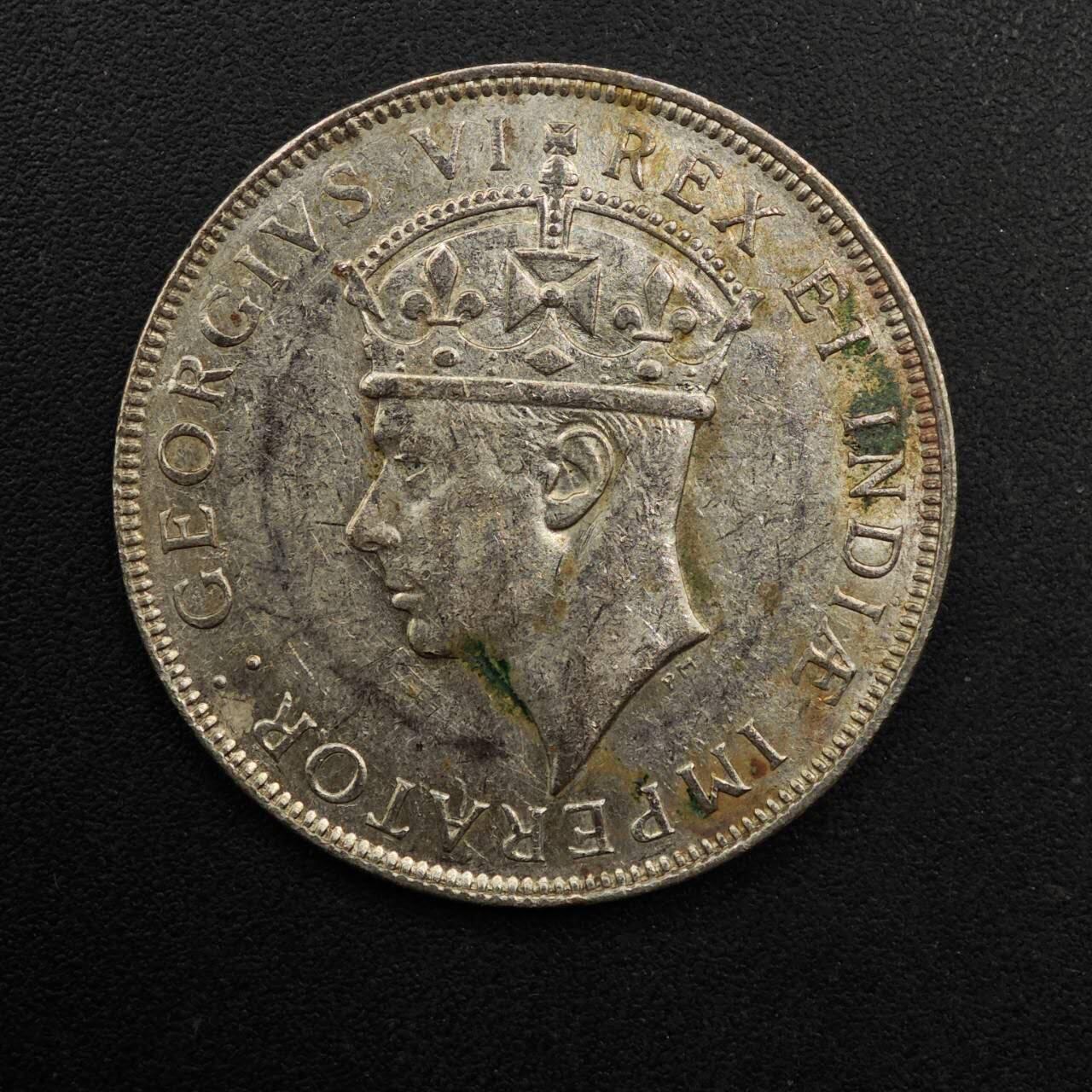 【淘币小摊】实时拍第八百九十二拍   散币场    每周一统一发货 英属东非1944年乔治六世1先令银币