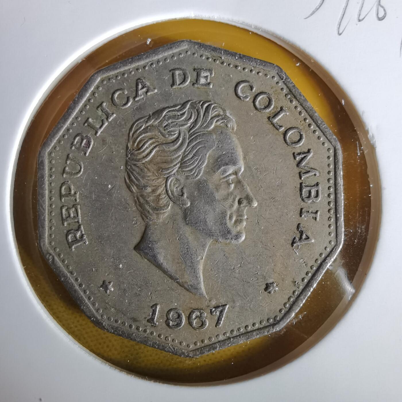 沼泽如烟--第1059场 哥伦比亚1967年1比索