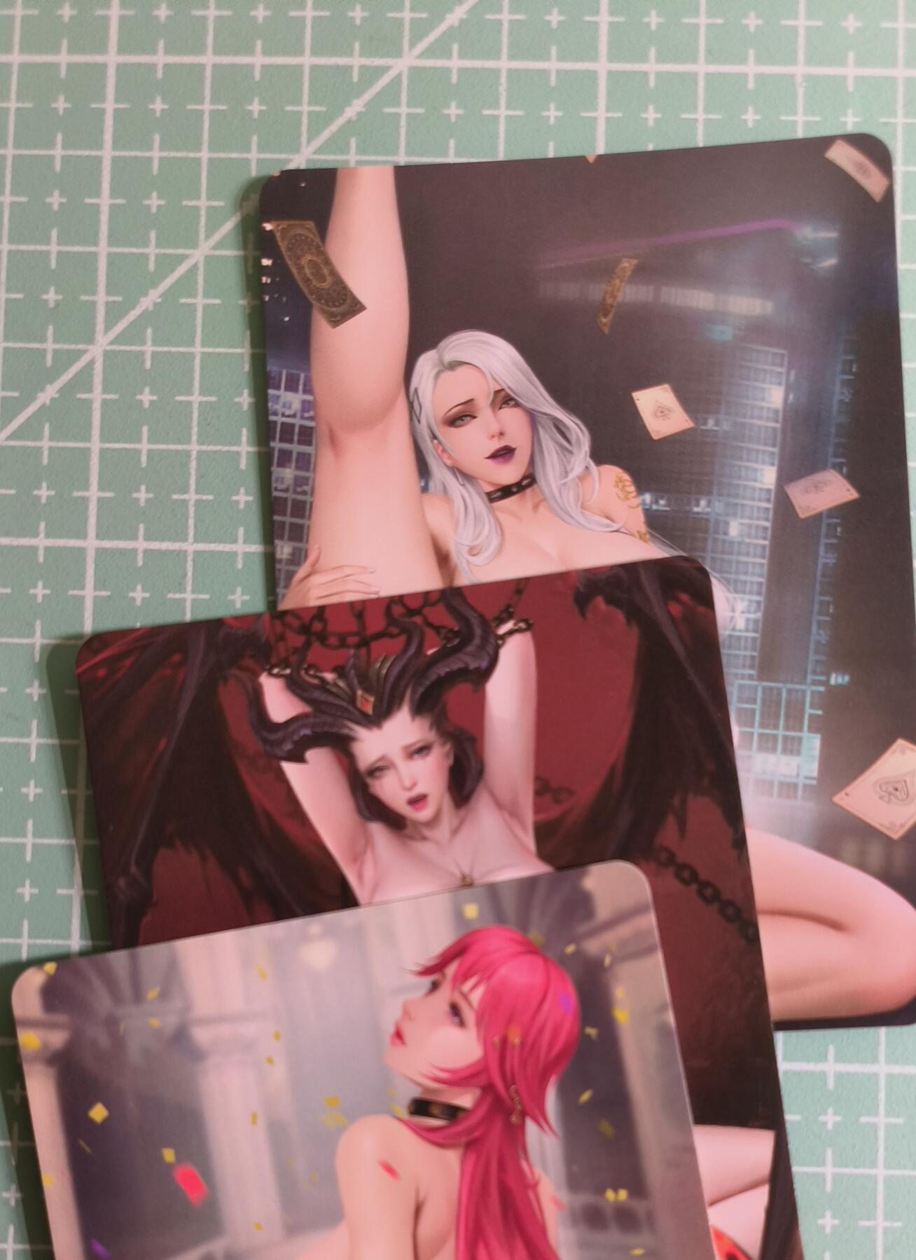 C先生卡牌 第27期 持续收拍品中…零手续费代拍 【彩闪】游戏·动漫·卡通·古风  3张 艺术卡