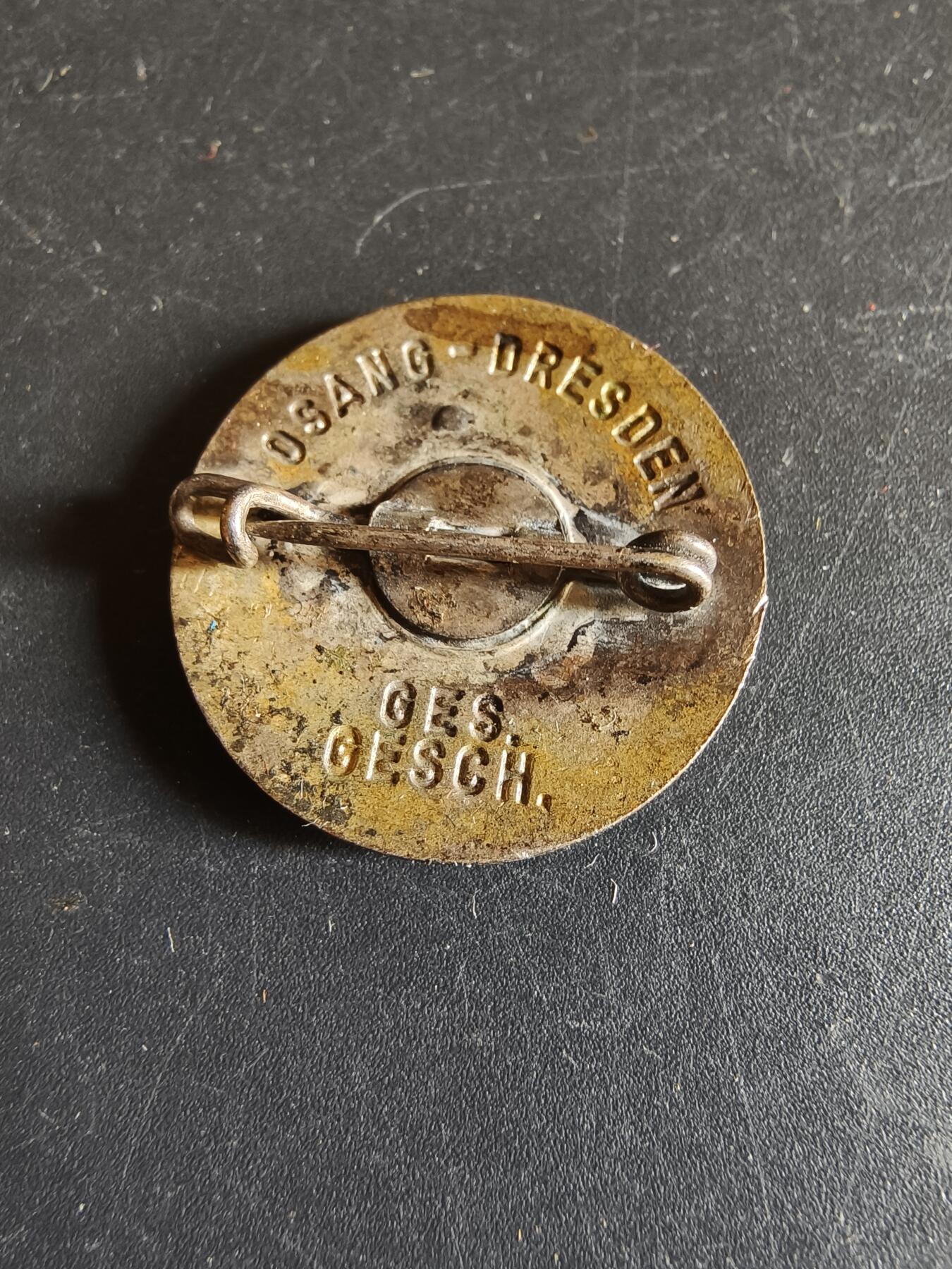 老王徽章第192期 德三妇女联盟成员证章