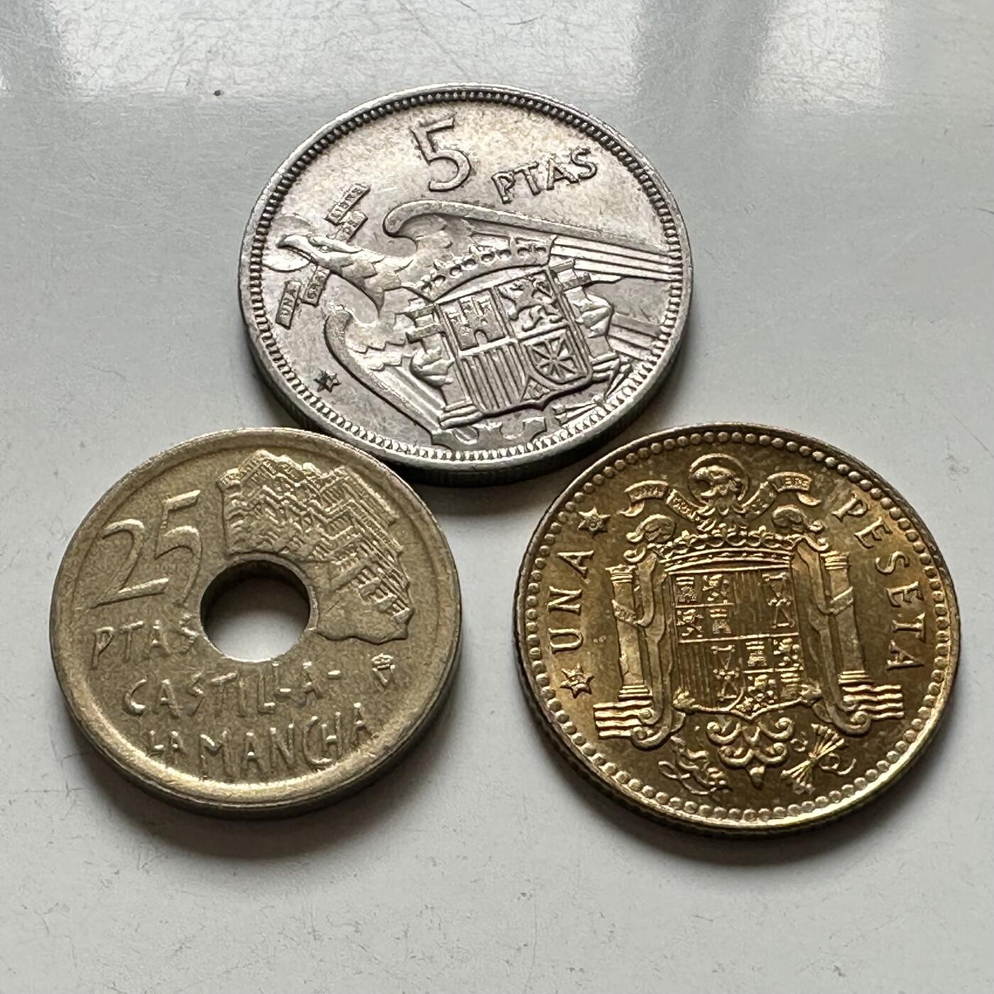 🌹外币初藏🌹🐯2026年第43场   每周二四六晚8️⃣点  世界硬币 西班牙三枚