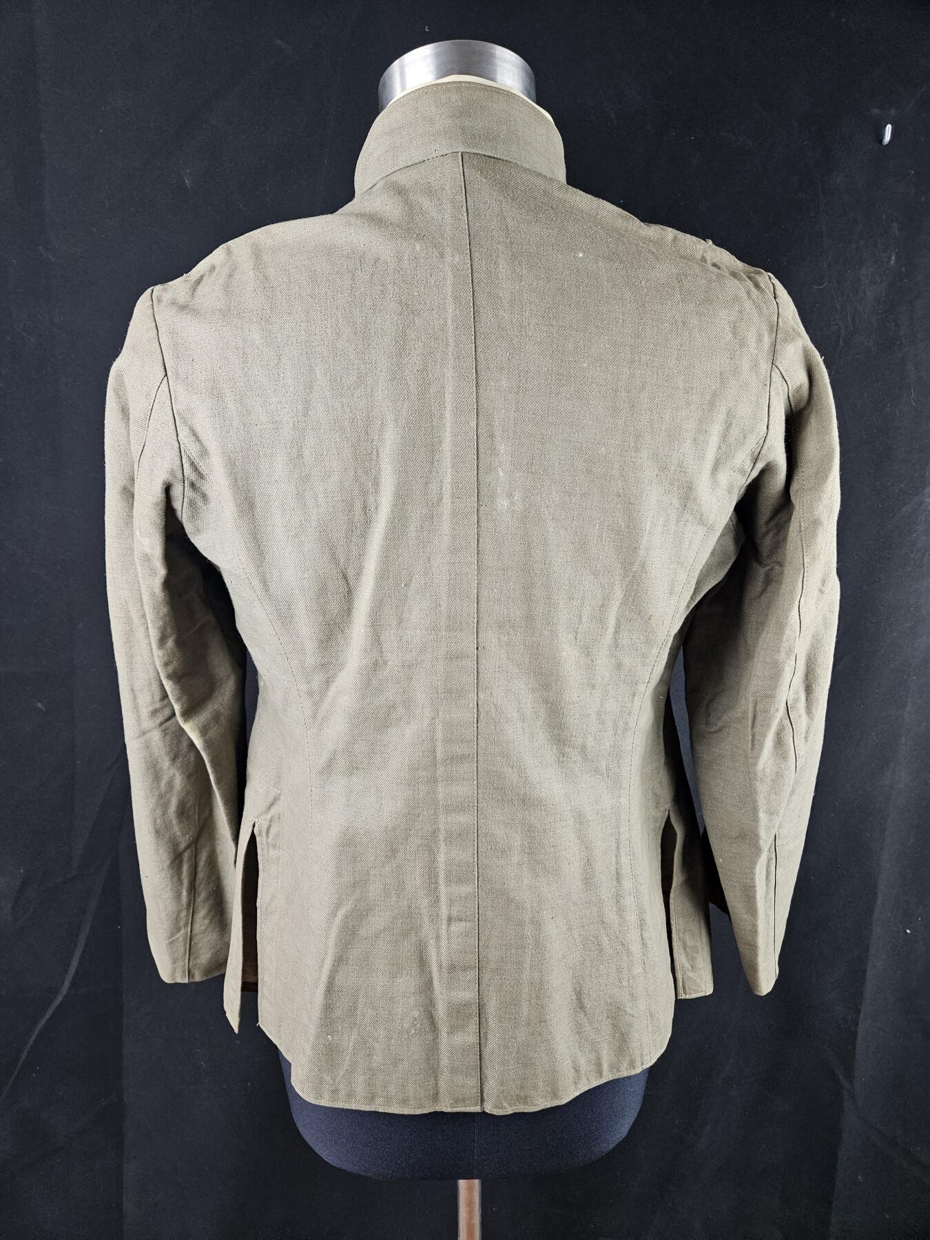 0元起拍勋章 第347期 咸鱼国勋章拍卖专场 4月19日（周日）下午6：00开始 苏联西伯利亚囚服 领围39 肩宽44 胸围94 衣长64 袖长55