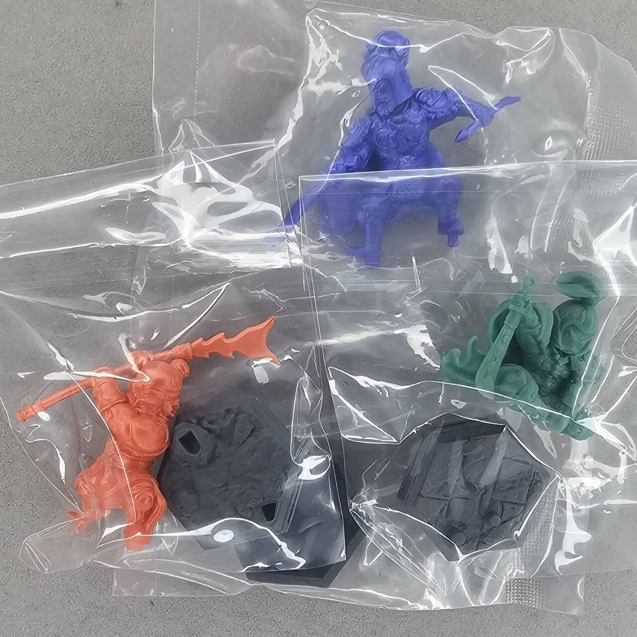 龙虎卡牌-八三场（满200元包邮，无佣金，每周六结拍，欢迎送拍） 卡游三国 极耀橡皮人3款 13