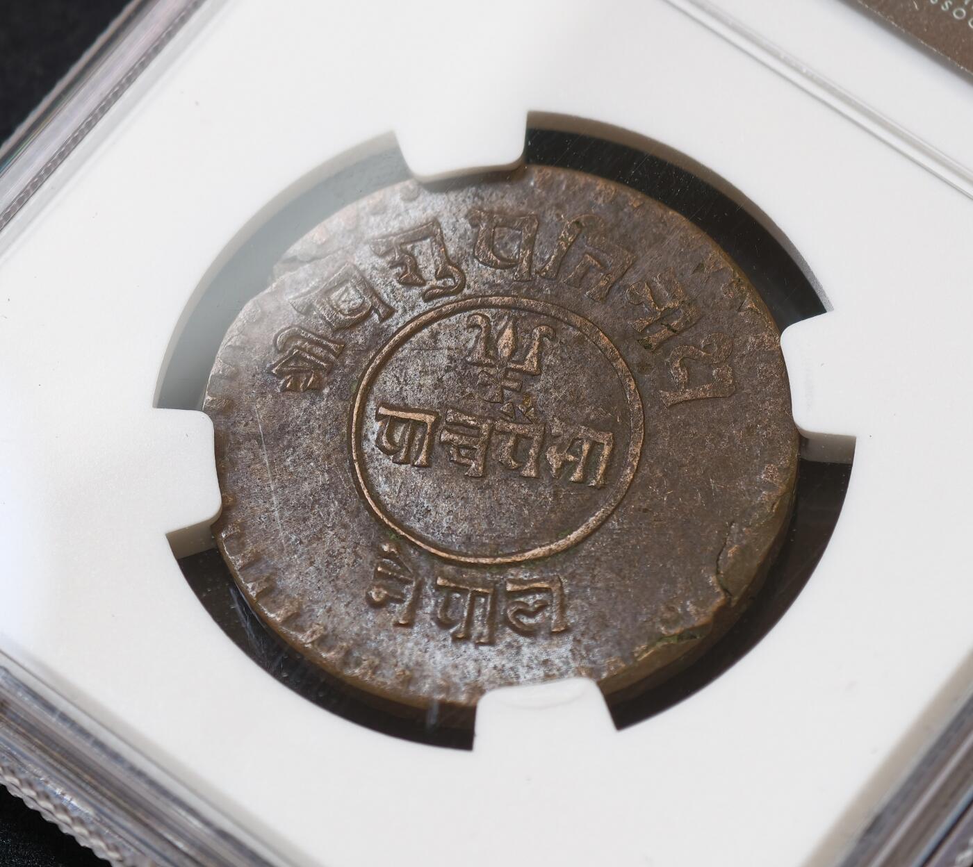 甄臻铺-世界币章拍卖（第60期），甄品场拍品征集中，送拍享返佣金等优惠多多