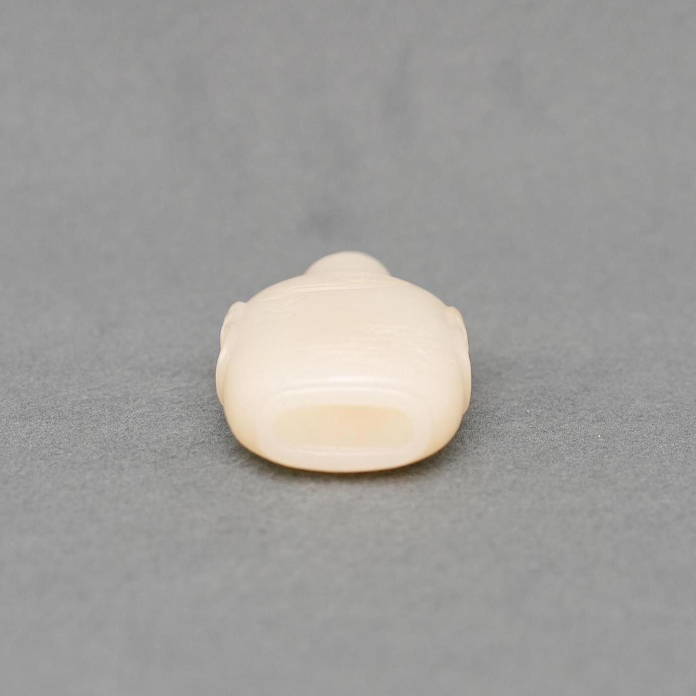 碧月说宝.韫玉流光-南京文物公司明清玉器专场（一） 白玉烟壶