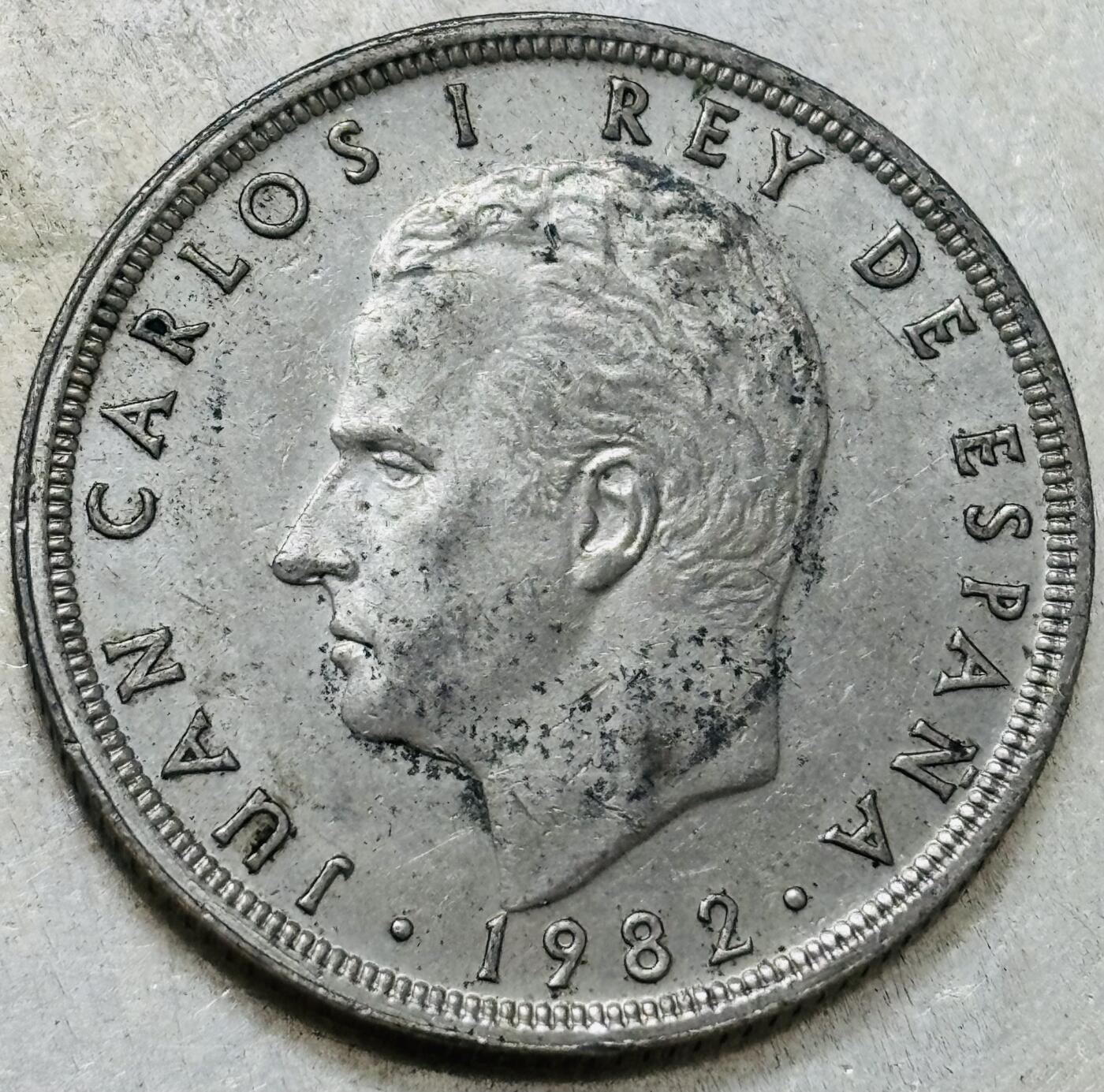 文馨钱币收藏第 300 场，银币，散币，小量德占比利时时期货币，长期接代拍业务 原光好品 1982 年西班牙胡安卡洛斯一世国王 50 比塞塔大镍币，第三版首发年，只发行三年