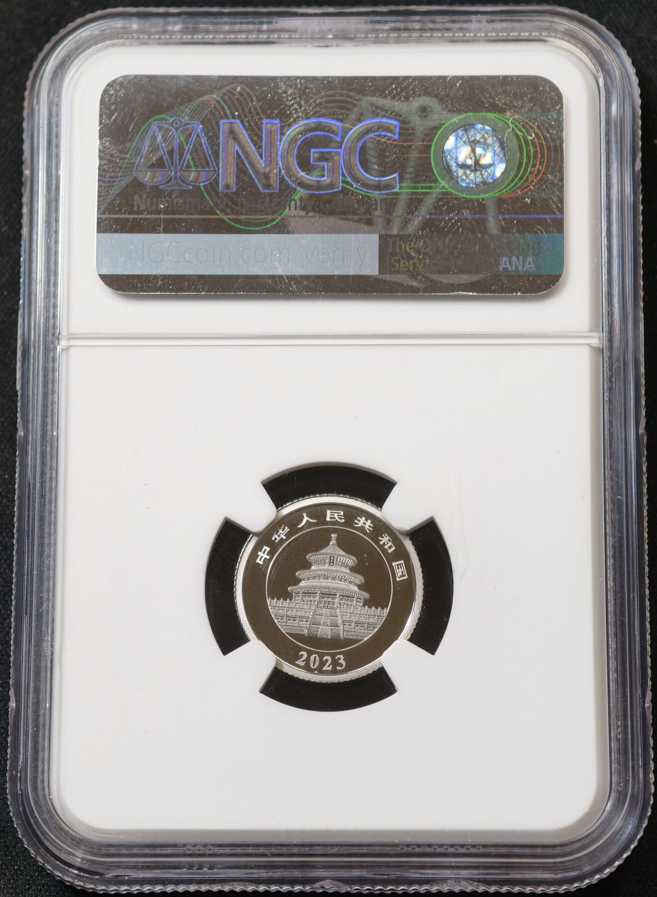 甄臻铺-世界币章拍卖（第60期），甄品场拍品征集中，送拍享返佣金等优惠多多