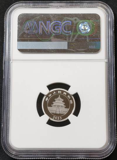 甄臻铺-世界币章拍卖（第60期），甄品场拍品征集中，送拍享返佣金等优惠多多 NGC-PF70UC 中国 2023年熊猫100元铂金币 NGC早期发行评级盒 纯度999足铂
