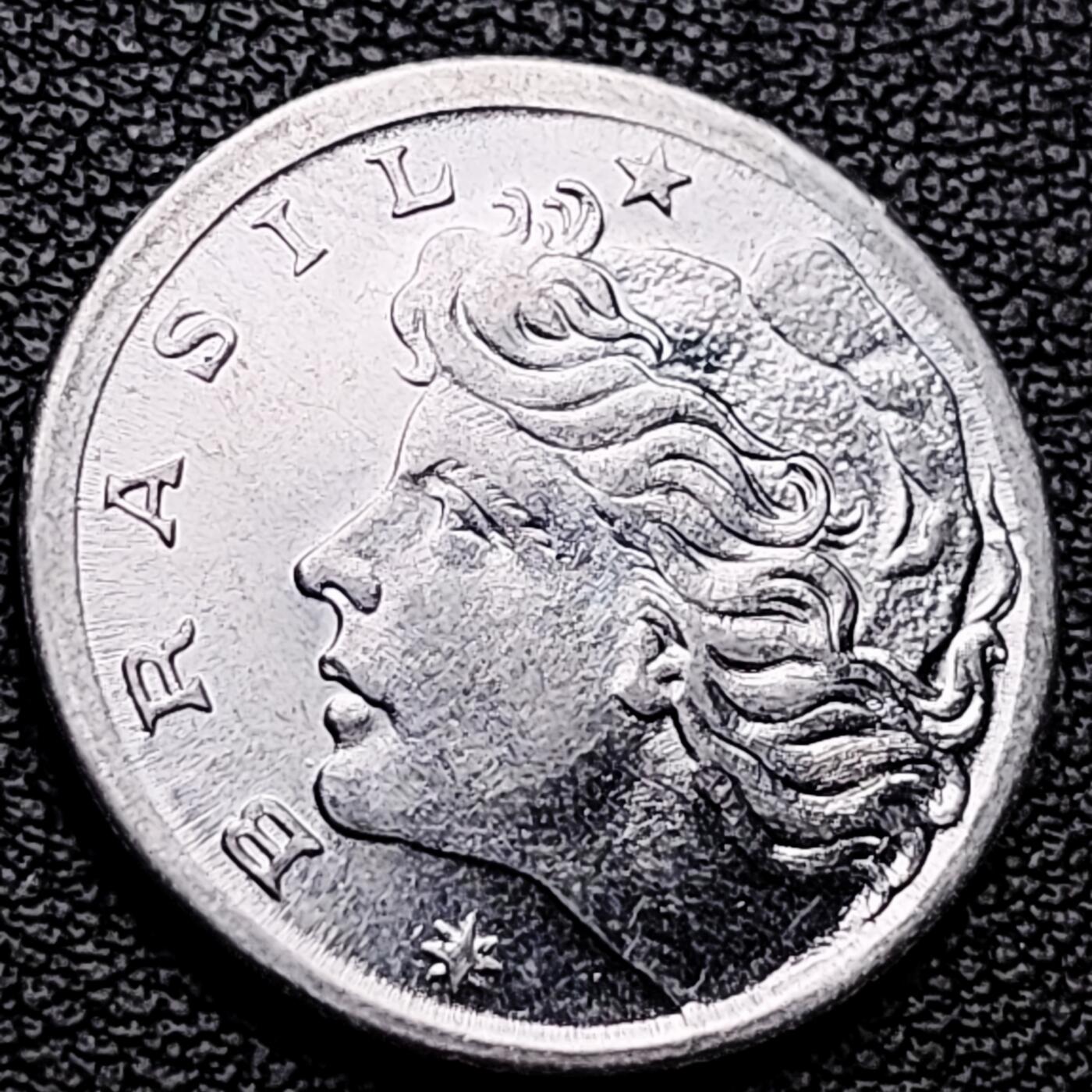 泉币菌-第227场-拍品多 请提前出价 1969 巴西5克鲁塞罗硬币 巴西女神