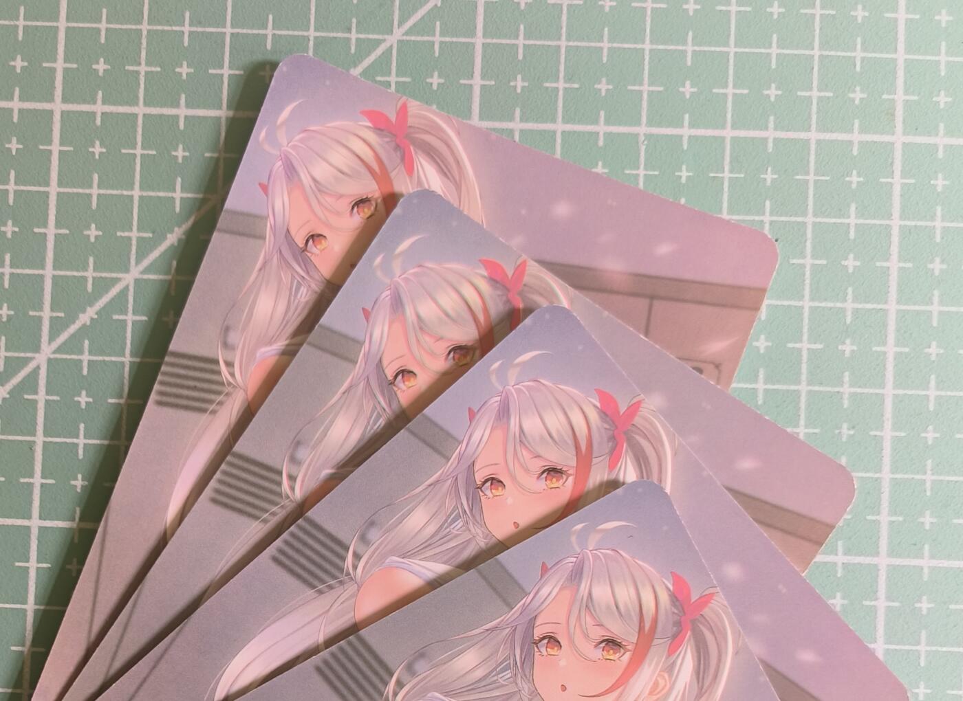 C先生卡牌 第27期 持续收拍品中…零手续费代拍 【彩闪】卡通·动漫·游戏·古风  4张 